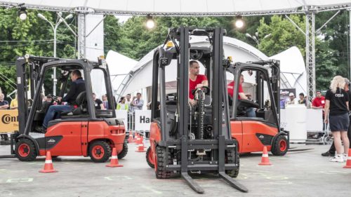 Итоги Всероссийского турнира водителей погрузчиков StaplerCup’17 - картинка YRKV4399_1920-500x281.jpg