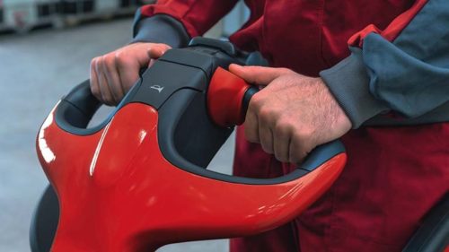 Складские тележки (new) - картинка pallet_stacker-L14_L20_AP-4126_1767_16x9w1920-500x281.jpg