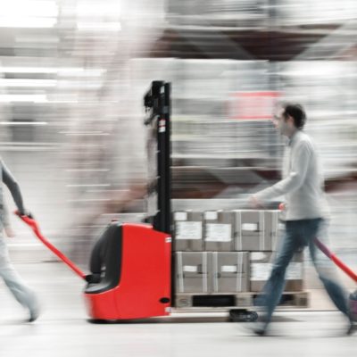 ШТАБЕЛЕРЫ (new) - картинка pallet_truck-pallet_stacker-moving-retail-3516_E_1x1w960-400x400.jpg
