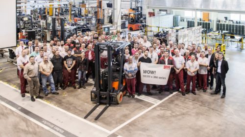 Самый успешный электропогрузчик в мире - картинка Feierstunde-16-9_16x9w1920-500x281.jpg