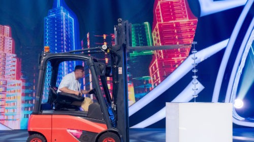 Удивительные люди и погрузчики - картинка 1920_1080_13_22-500x281.jpg