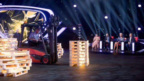 Призер StaplerCup в финале телешоу «Удивительные люди» - картинка 1920_1080_3_4_antoshkin_1-500x281.jpg