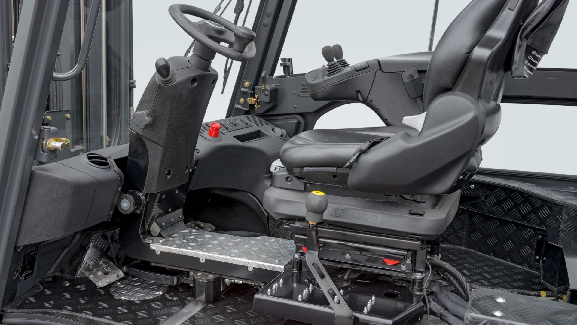 Устойчивое развитие - картинка 10_e_truck-e35_e50-4123_0828_16x9w1920.jpg